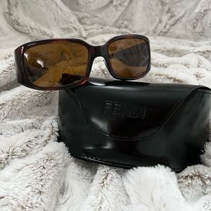 NWOT Fendi Tortoise Sunglasses